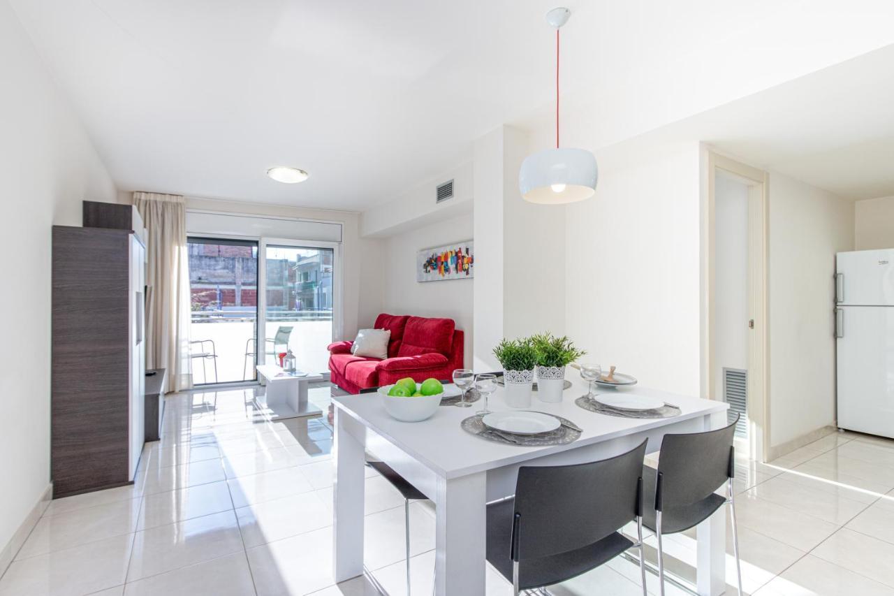 Apart-Rent Apartamento Francesc Macia 2003 로지즈 외부 사진